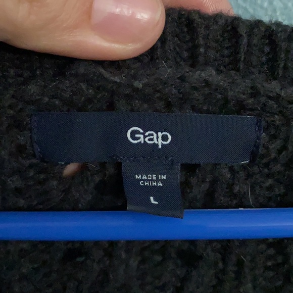 Gap Striped Sweater. Size large - Picture 2 of 5